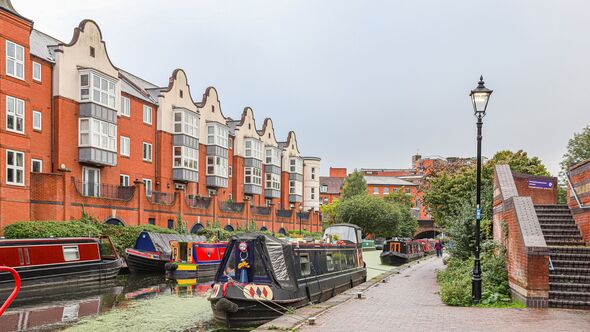 This city has more miles of canals than Venice