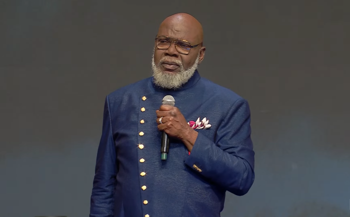 Bishop T.D. Jakes announces at a Sunday service on April 27, 2025, that he is handing over the reigns of The Potter's House megachurch in Dallas, Texas, to his daughter Sarah Jakes Roberts and son-in-law Touré Roberts.