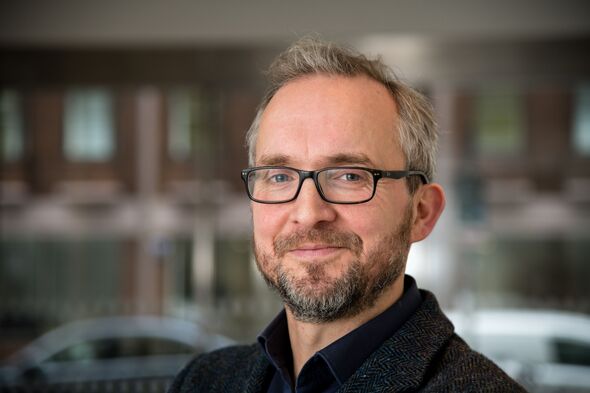 Iain MacGregor
