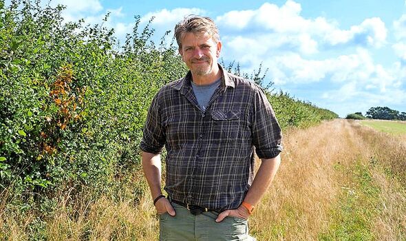 Experienced hedgelayer Richard Negus is worried about the future of farming and the impact on wildlife under Labour