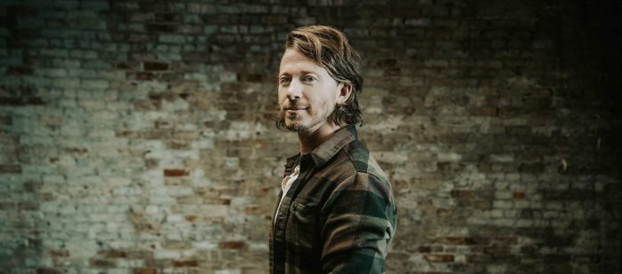 Singer Mike Donehey