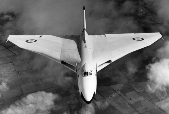Vulcan in flight, 1957
