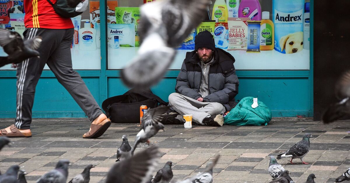 City with potholes and 'filthy streets' spends £4.5m a month on asylum seeker hotels | UK | News