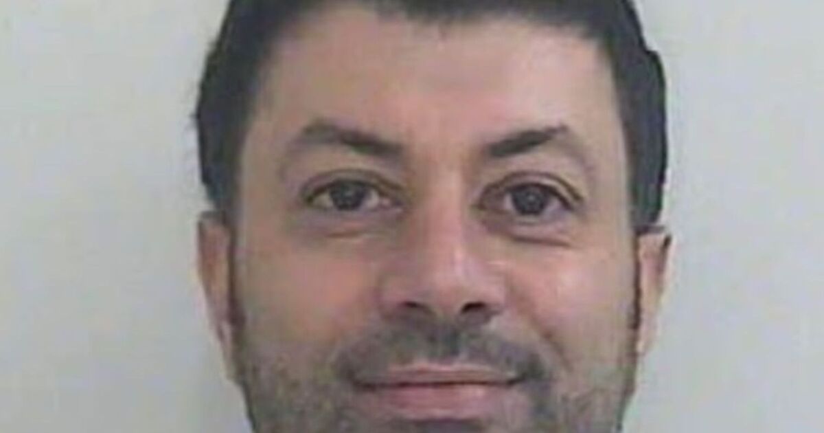 Fraudster living in Dubai loses £90m property empire and Ferrari | World | News