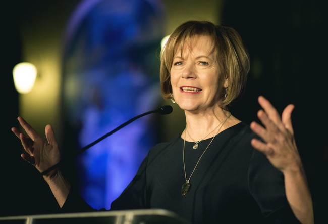 Sen. Tina Smith Sinks Democrat Politics to New Lows in Aftermath of MN Mass Shooting – RedState