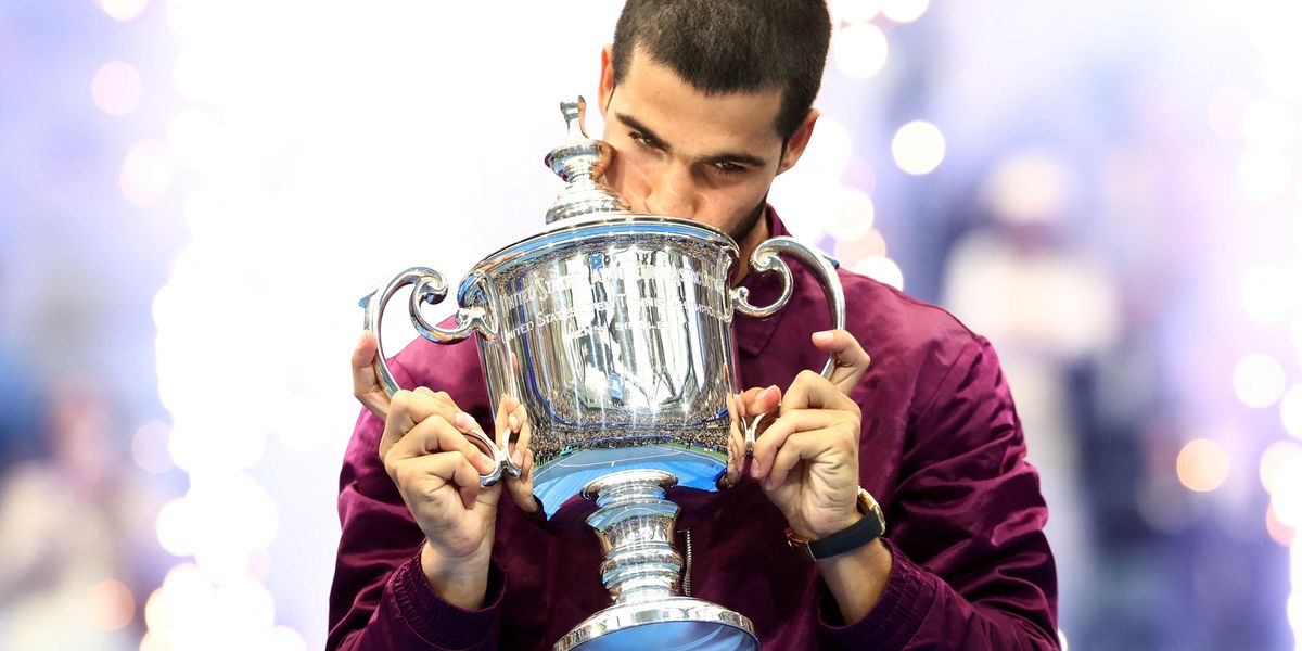 Carlos Alcaraz amuses US Open crowd with Jannik Sinner joke after dominant Grand Slam triumph