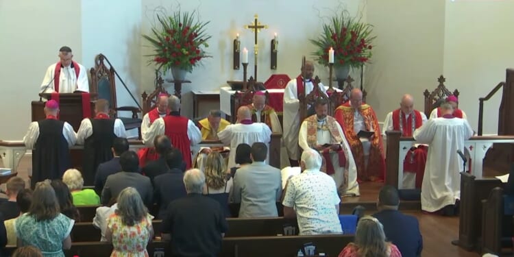 Chaplains group trying to cut ties with ACNA