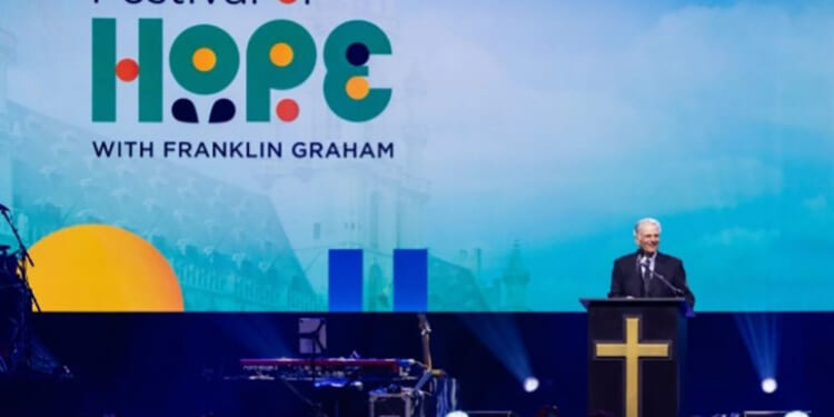 Over 14,000 attend BGEA's Brussels event with Franklin Graham