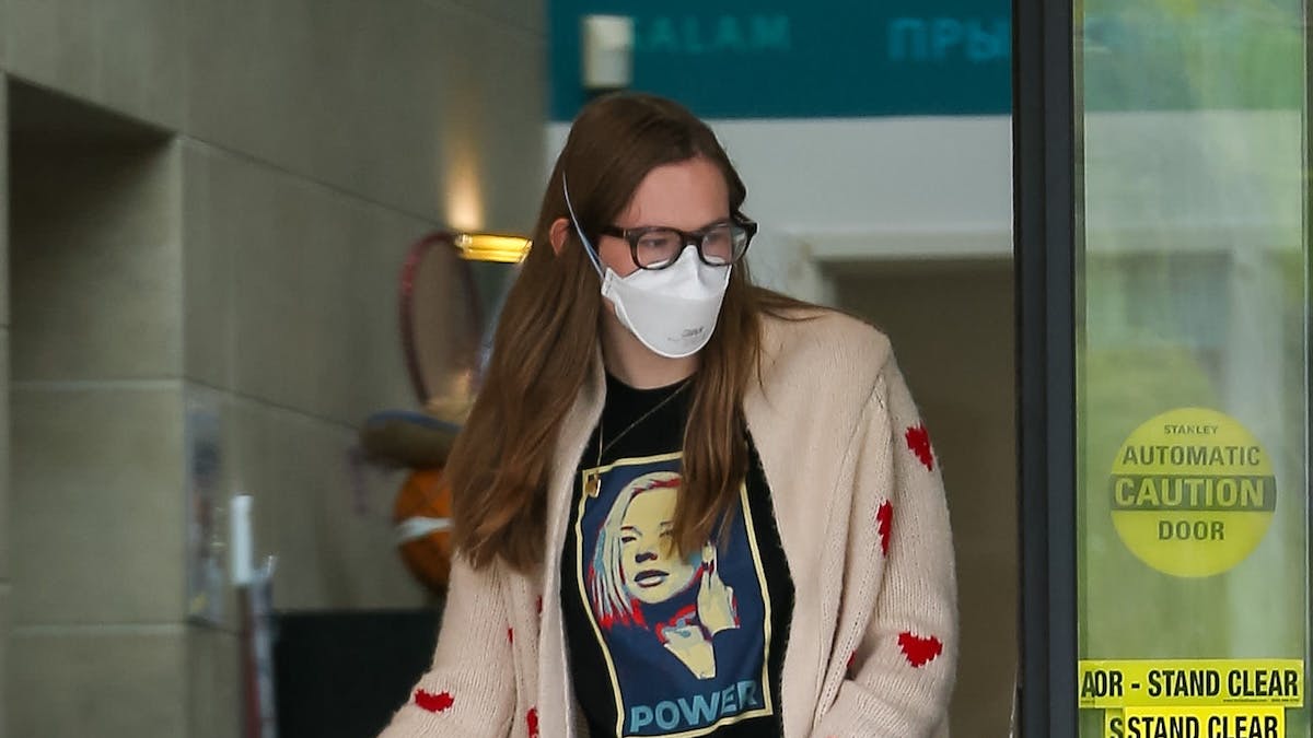 Ben Affleck’s Daughter Masks Up For UN Speech About COVID