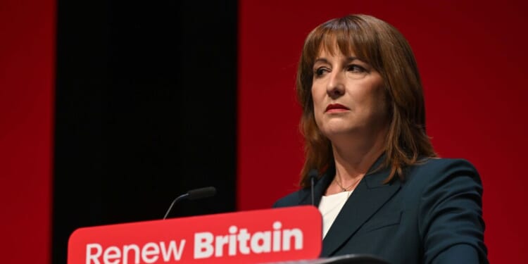 Councillors given gold-plated pensions despite £9.4B council tax surge | UK | News