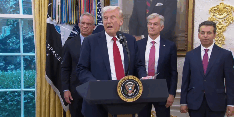 Donald Trump announces drug pricing deal with Pfizer - 'This is historic!'