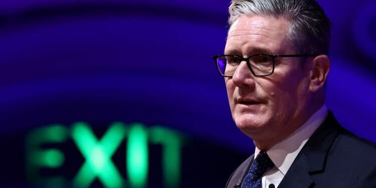 Ex-Bank of England chief tells Starmer tax hikes could make UK communist | Politics | News