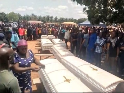 Video shows the scene from a funeral for Christians killed on June 1, 2025, in Ankali, Edikwu Ankpali, Apa County, Benue state, Nigeria.