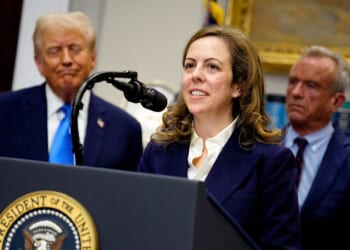 HHS Official Responds to Pregnant Women Popping Tylenol