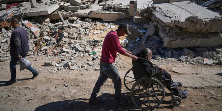 Israel orders evacuation of Gaza City hospital amid fears of huge new | World | News