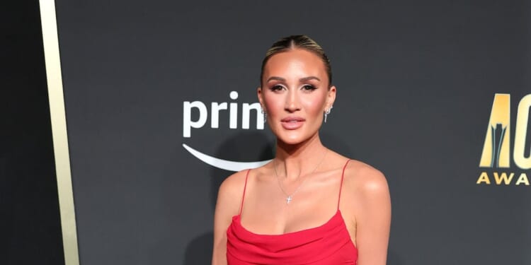 Jason Aldean’s Wife Brittany Vows To ‘Live Like Charlie’ After Attending Memorial Service