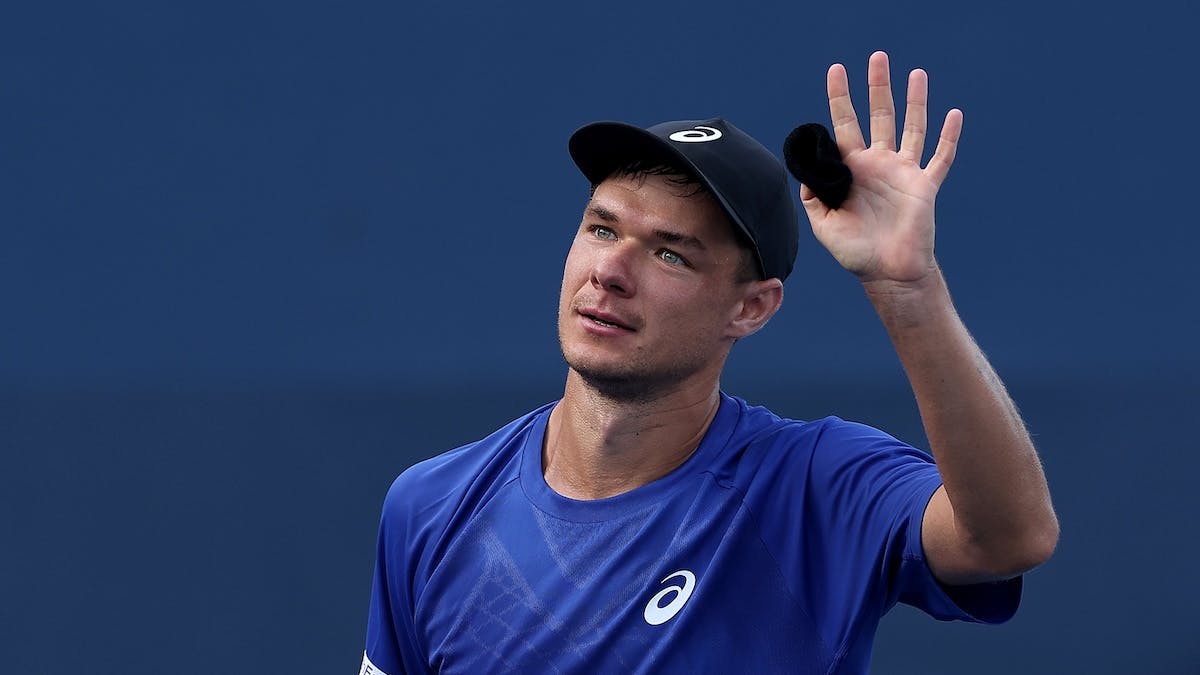 Polish CEO Apologizes After Viral US Open Hat-Snatching Incident