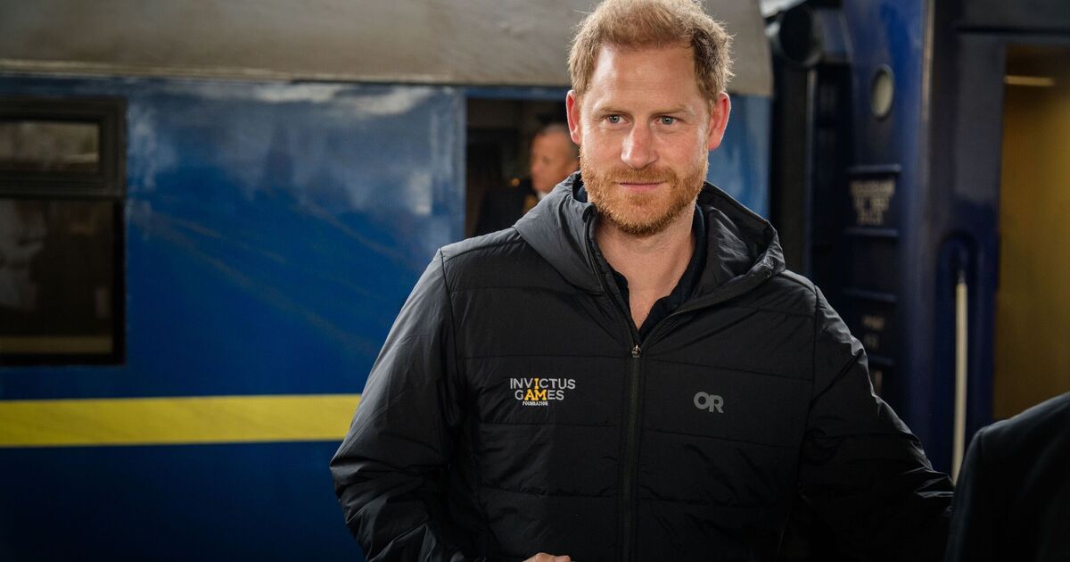 Royal Family LIVE: Prince Harry's telling 4-word remark over tell-all regrets | Royal | News
