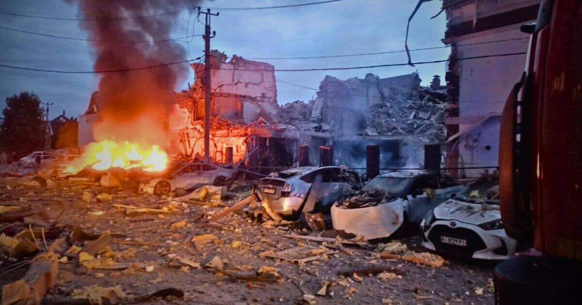 Ukraine LIVE: NATO country scrambles fighter jets as Putin launches massive Kyiv attack | World | News