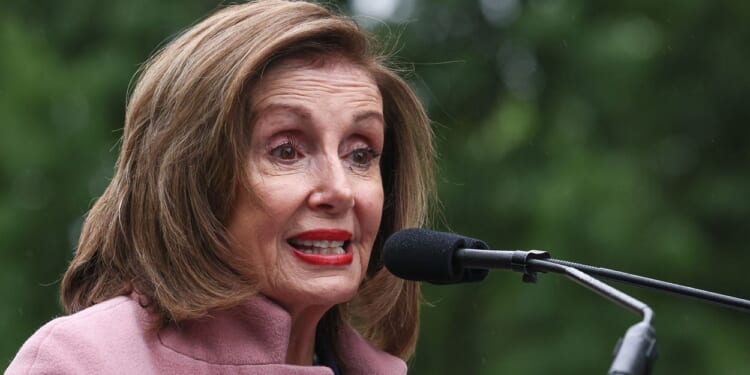 Wealthiest Congressional Districts Elect Democrats