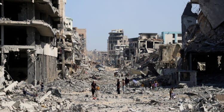 Hamas 'ready to hand over control of Gaza but will not give up weapons'