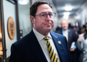 Republicans in Swing Districts Not Acceding to Dems on Shutdown