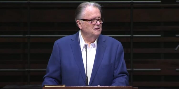 Morris Chapman, former SBC president, dies at 84