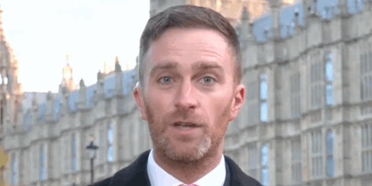 Matt Vickers blasts 'boomerang scheme' as Labour stands by 'one in, one out' scheme