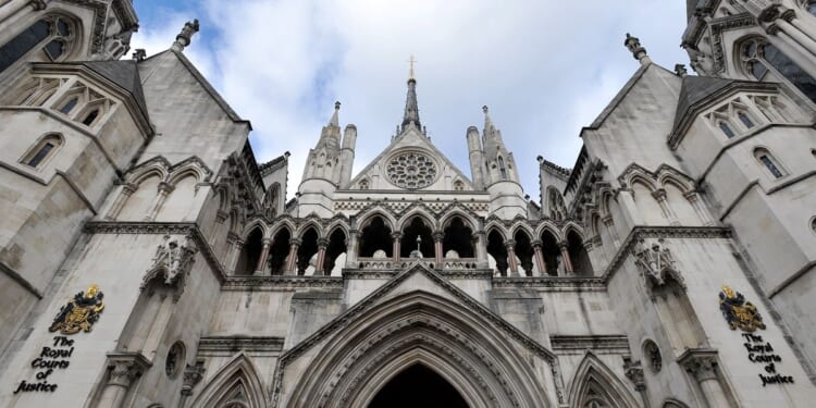 British aristocrat sues 97-year-old dad in family farm row