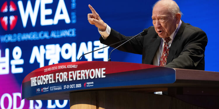 Stephen Tong rebukes pastors indulging in sin, refusing to repent