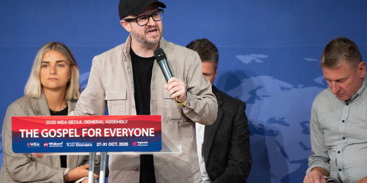 Go out to the world but don’t dilute the Gospel, says evangelist