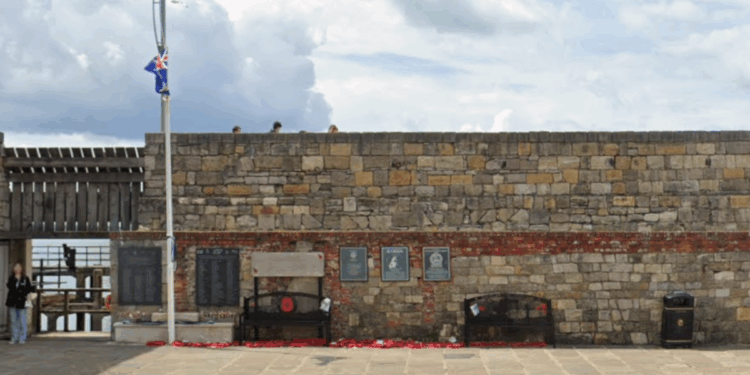 Portsmouth food van accused of 'insulting Britain's war dead' after parking in front of Falklands memorial