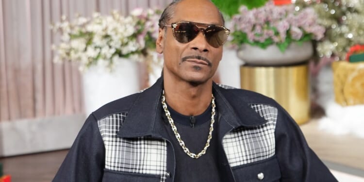 After Taking Issue With Same-Sex Kiss, Snoop Dogg Drops Woke Kids Song Glorifying LGBT Families