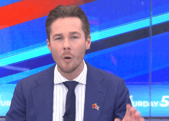 Alex Armstrong unleashes scathing attack on Labour as Epping migrant escapes: ‘I have had ENOUGH!’