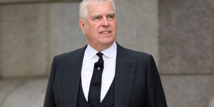 Andrew was 'reluctant' to lose royal title and become 'commoner' | Royal | News