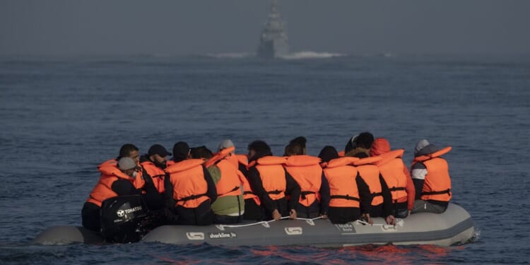 Asylum seeker's 6-word verdict on Labour's one in, one out deal | UK | News