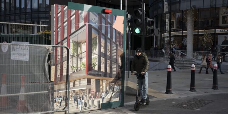 'Busiest' road in UK city could go 'underground' in £1bn redesign | UK | News