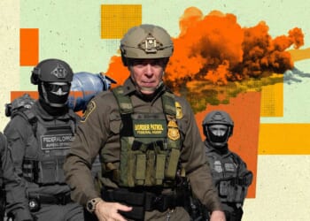 Chicago immigration agents accused of tear-gassing peaceful protestors