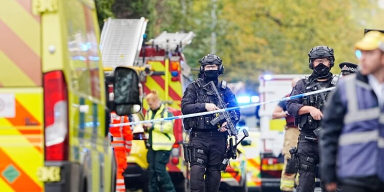 Church leaders offer prayers and support after Manchester synagogue attack