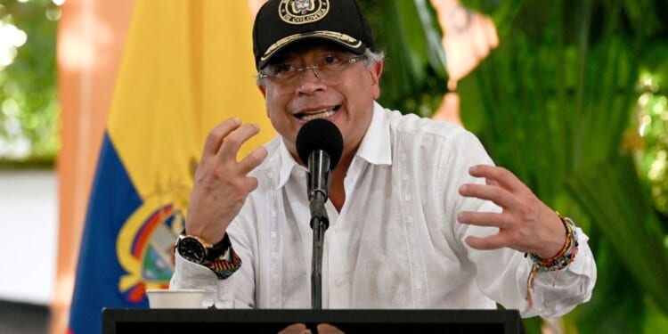 Colombian President Pushes To ‘Get Rid Of Trump’ Amid U.S. Counternarcotics Campaign In Caribbean