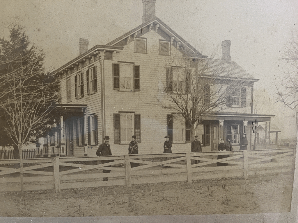 Cranbury, New Jersey tentatively agrees to not seize 175-year-old family farm