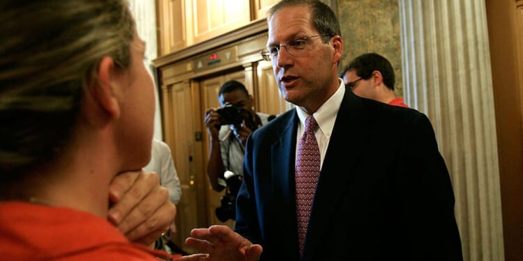 Ex-GOP Senator Enters Highly Competitive Race In Hopes To Flip New Hampshire Red