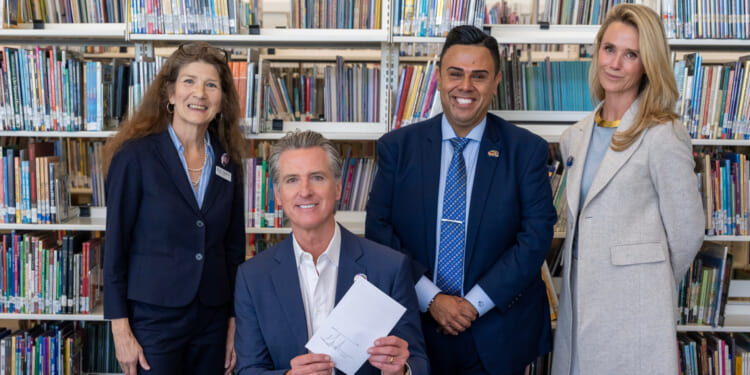 Gavin Newsom signs bill promoting LGBT online community for kids