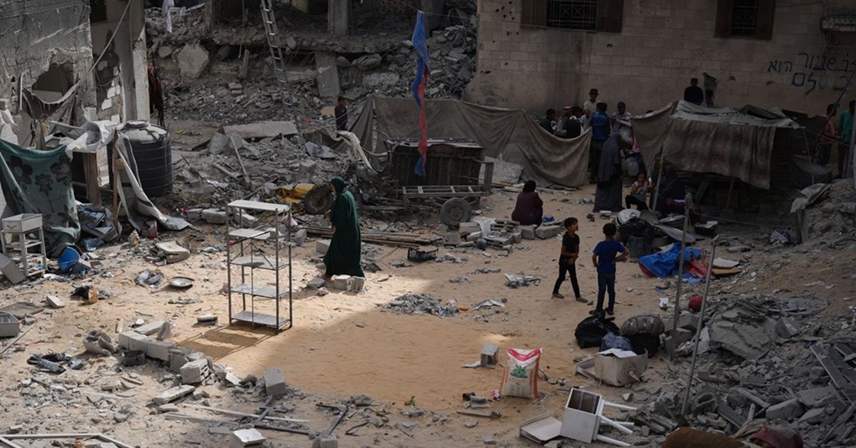 Gaza ceasefire hangs by a thread