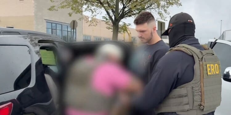 ICE Arrests Illinois Cop Who Has Been Living in US Illegally