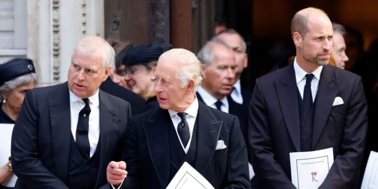 'I'm a royal expert - King Charles is paying price for late Queen's weak spot | Royal | News
