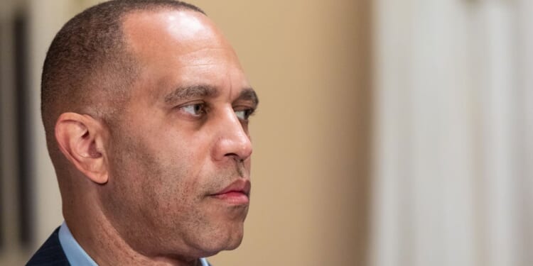 Jeffries Stumps for California's Pro-Gerrymandering Ballot Measure