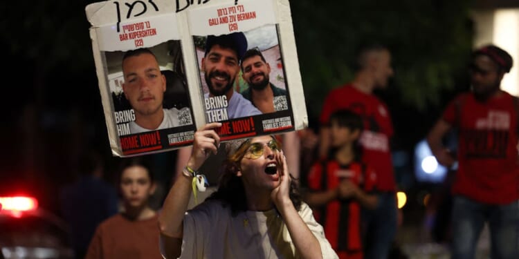 Kennedy Center Marks Oct. 7 With ‘Sukkah Of Hope,’ Calls For Remaining Hostages To Be Freed