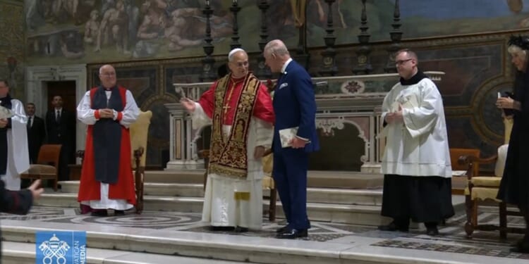 King Charles III and Pope Leo XIV pray together publicly in the Sistine Chapel