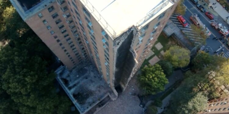 New York explosion LIVE: Tower block of flats partially collapses | UK | News